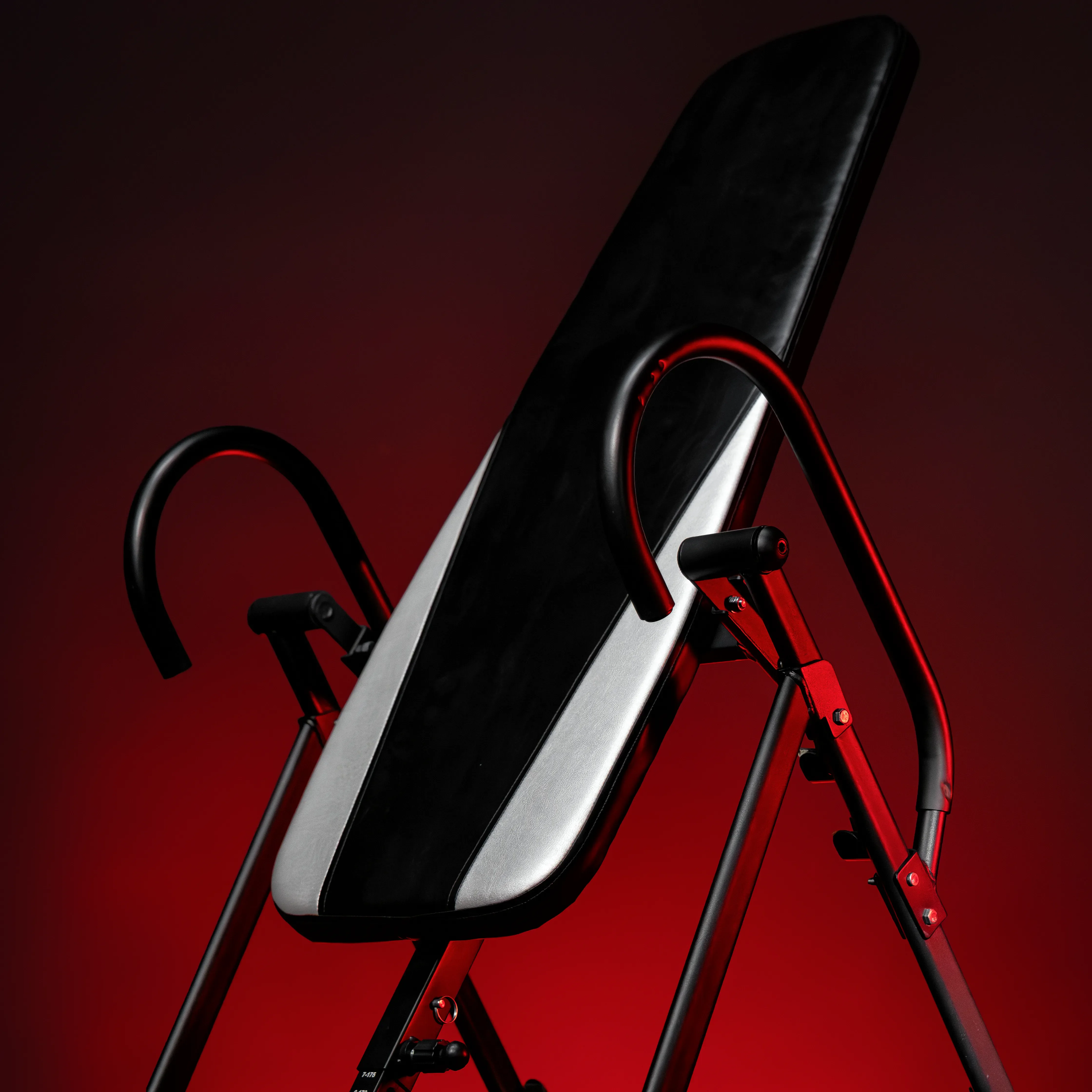 Schwerkrafttrainer Schwarz/Silber/Rot - Image 7